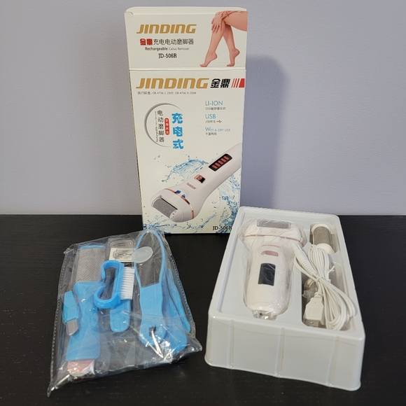 Jinding Rechargeable Electric Callus Remover with Accessories - Picture 6 of 13
